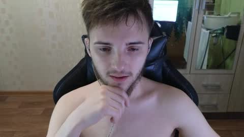 Golden boyyy21 online show from 04/25/26, 06:27