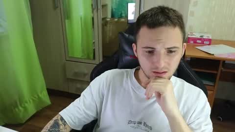 Golden boyyy21 online show from 07/27/26, 04:58