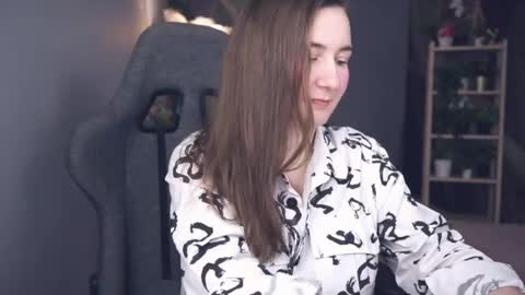 Gloria online show from 05/01/26, 08:41