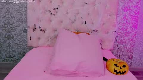 golden girl   online show from 11/05/25, 02:00