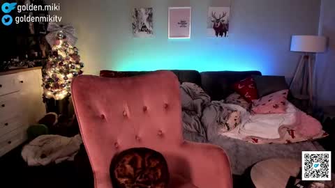 Shy in the streets but a freak in the sheets online show from 12/30/24, 06:09