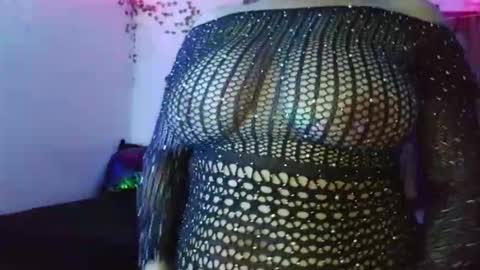 XxPretentious PeachxX online show from 03/27/26, 07:36