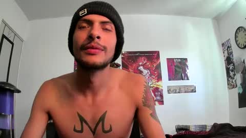 goldenflako online show from 03/08/25, 07:42