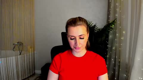 Olivia online show from 01/20/25, 06:53