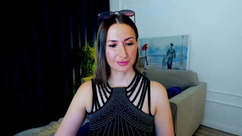 Olivia online show from 04/01/26, 07:22