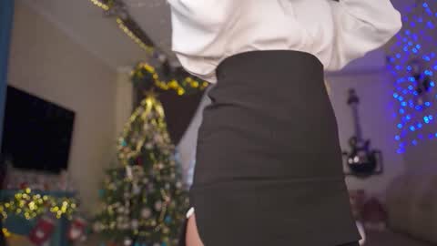 Anna online show from 01/16/26, 03:43