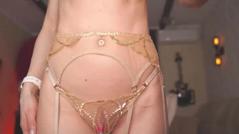 Anna online show from 04/09/26, 02:55