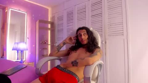 goldentemptation_ online show from 06/18/26, 07:40