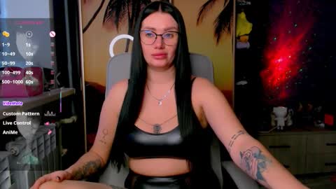 Snapshot of goldenwitchx chatting on 01/07/26, 07:00 Polina online show from 01/07/26, 07:00