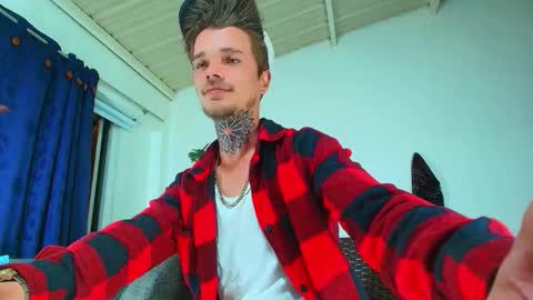 Goldy Loyal93 online show from 09/18/25, 02:57