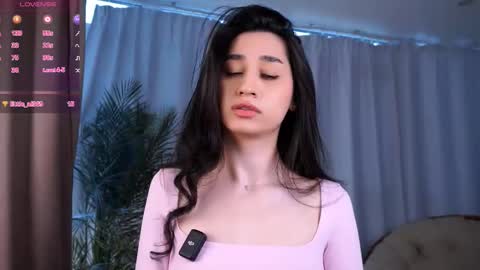 angel online show from 11/08/25, 03:18