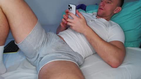 LEO online show from 02/01/25, 08:39