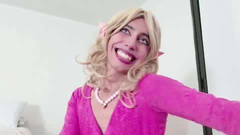 gomita online show from 04/25/26, 04:15