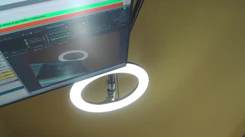 Elizabeth Effie online show from 01/01/25, 08:47