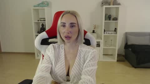 Natalie online show from 07/08/26, 07:57