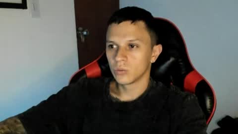 Snapshot of goodboy69i chatting on 06/01/26, 12:23 goodboy69i online show from 06/01/26, 12:23