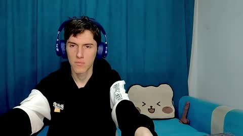 Snapshot of goodboyluca chatting on 04/07/26, 03:01 Luca online show from 04/07/26, 03:01