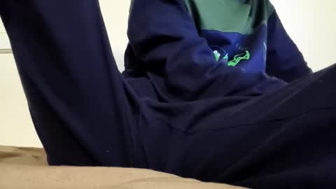 goodboyyy7 online show from 12/04/25, 01:48