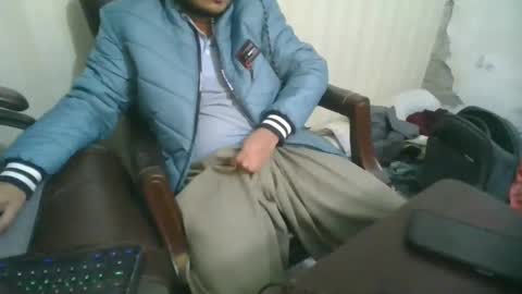 Snapshot of goodfucker3252 chatting on 01/09/25, 10:41 Arab Pronstar online show from 01/09/25, 10:41