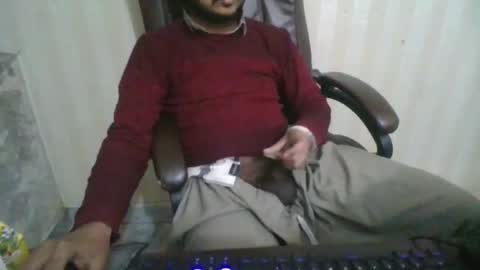 Snapshot of goodfucker3252 chatting on 01/16/25, 10:10 Arab Pronstar online show from 01/16/25, 10:10