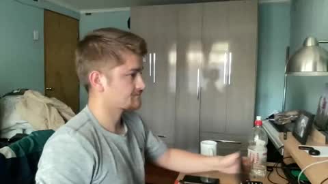 goodfumes online show from 10/08/25, 08:17