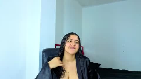 Snapshot of goodgirlxxxl chatting on 07/18/26, 01:43 Goodgirlxxxl online show from 07/18/26, 01:43