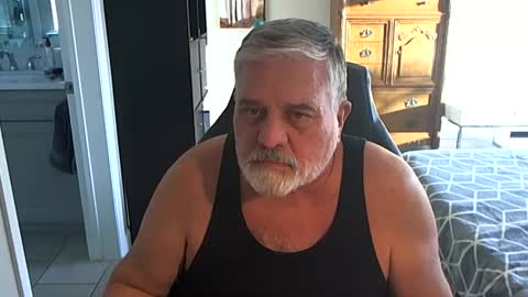 Snapshot of goodream2 chatting on 11/29/25, 11:30 Michael online show from 11/29/25, 11:30