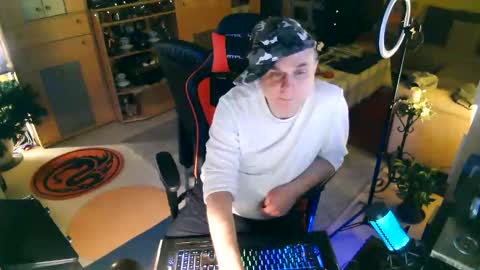 google5001 online show from 02/03/26, 06:51