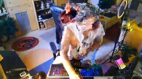 google5001 online show from 04/25/26, 02:36