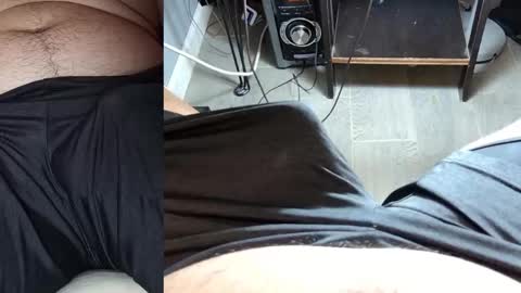 Snapshot of goonergoober69 chatting on 11/17/25, 05:24 goonergoober69 online show from 11/17/25, 05:24