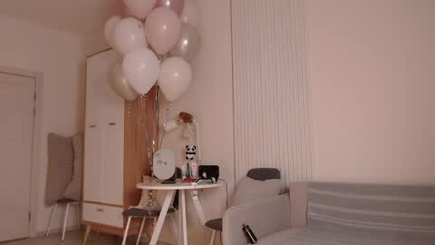 Yulia 24  online show from 04/18/26, 05:06