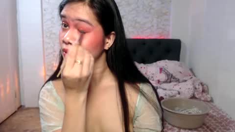 Snapshot of gorgeneviev69 chatting on 12/07/24, 05:20 geneviev online show from 12/07/24, 05:20