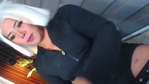 Samantha online show from 03/15/26, 01:17