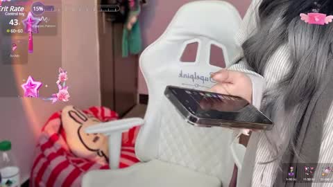 gorgeous girl33 online show from 12/20/24, 05:04