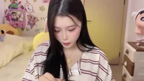 gorgeous girl33 online show from 09/26/25, 07:51