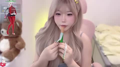 gorgeous girl33 online show from 07/16/26, 04:18