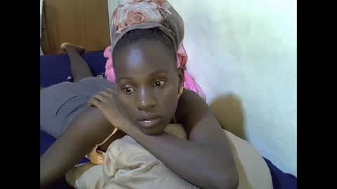 gorgeous_maya1 online show from 11/15/25, 05:38