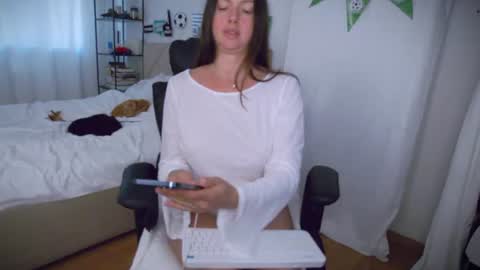 I am Anna ig gorgeousg1rrrl online show from 07/17/26, 04:12