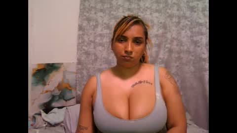 gorgeouslips10 online show from 05/13/26, 03:31