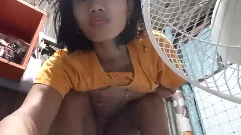 GorgeousPinay babe online show from 01/14/26, 10:36