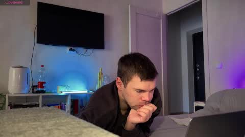 Baby online show from 03/09/25, 07:01