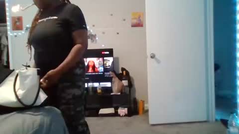 Sue Goddess online show from 10/24/25, 08:38