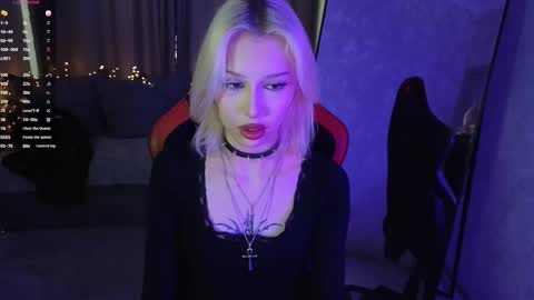 Violeta online show from 12/16/25, 09:58