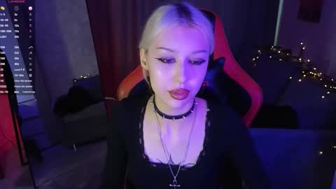Violeta online show from 12/19/25, 12:12