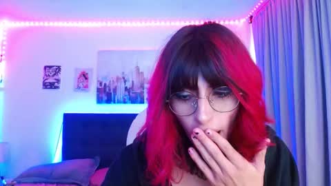 goth_minerva online show from 11/23/25, 01:11