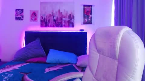 goth_minerva online show from 12/16/25, 01:38