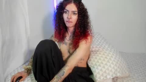 Snapshot of goth_ru chatting on 12/11/24, 03:24 Russ online show from 12/11/24, 03:24