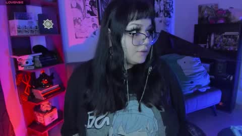 Engel   Please help me to reach 50 thumbs up online show from 11/20/25, 02:34