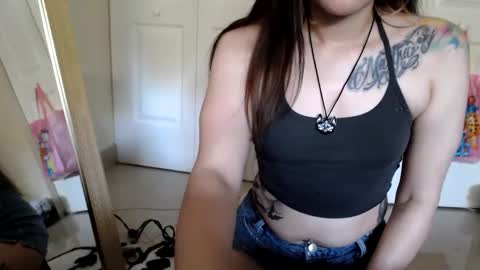 gothbaby305 online show from 02/04/25, 08:49