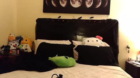 gothbaby305 online show from 11/02/25, 05:48